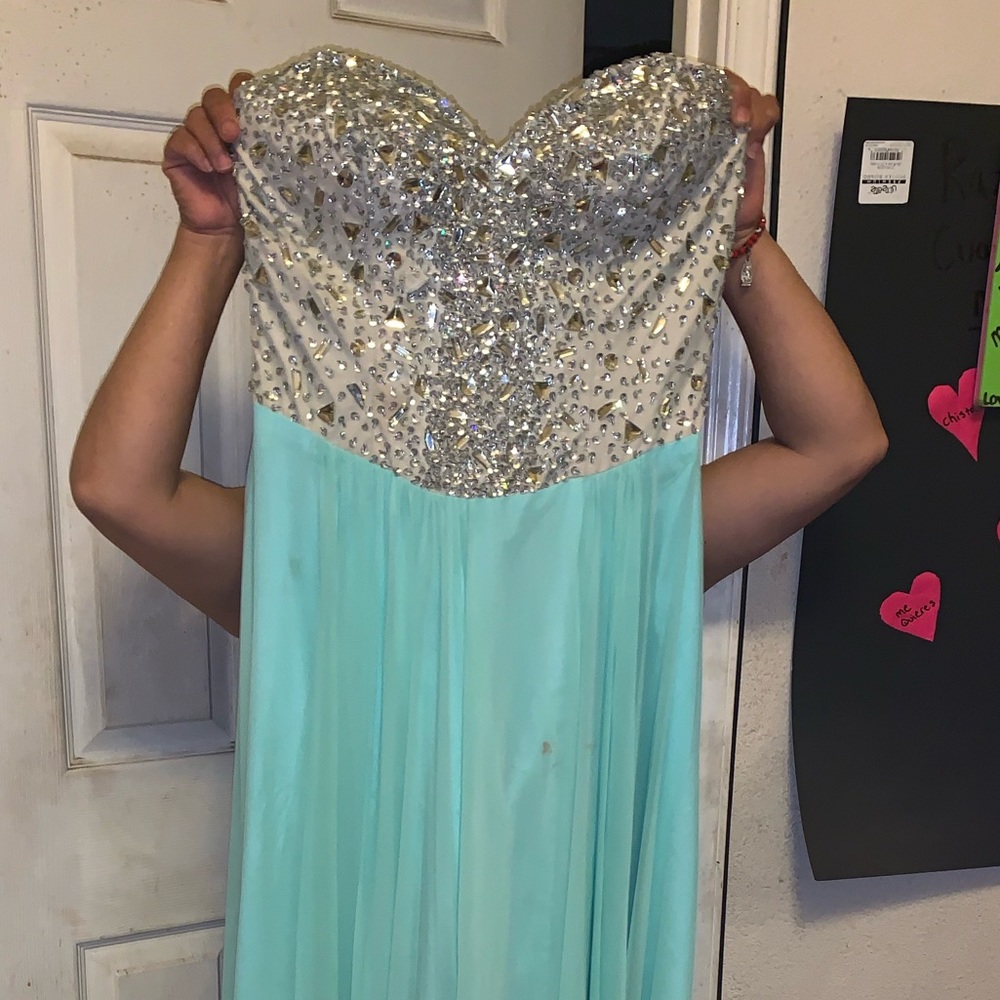 Prom dress